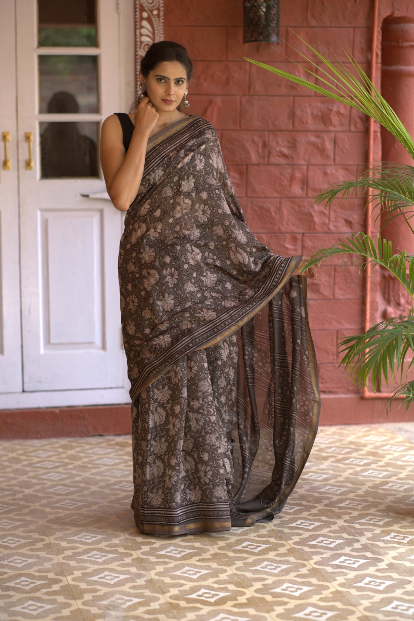 NAAZ
